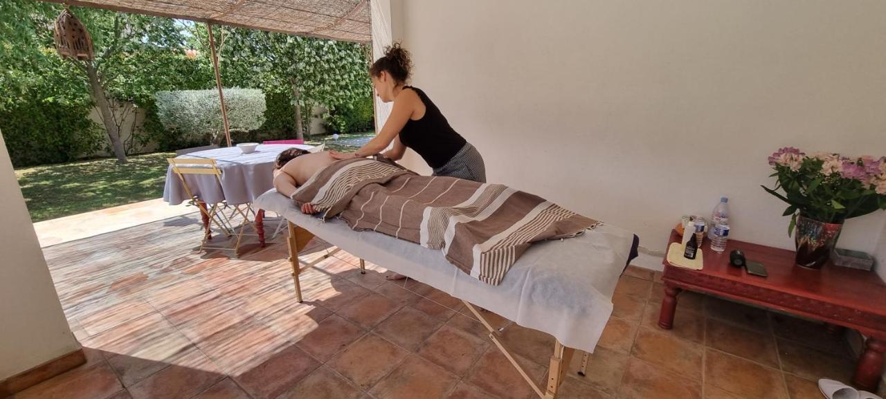 Studio Independant A La Villa Garlaban 3 Etoiles Gémenos Kültér fotó