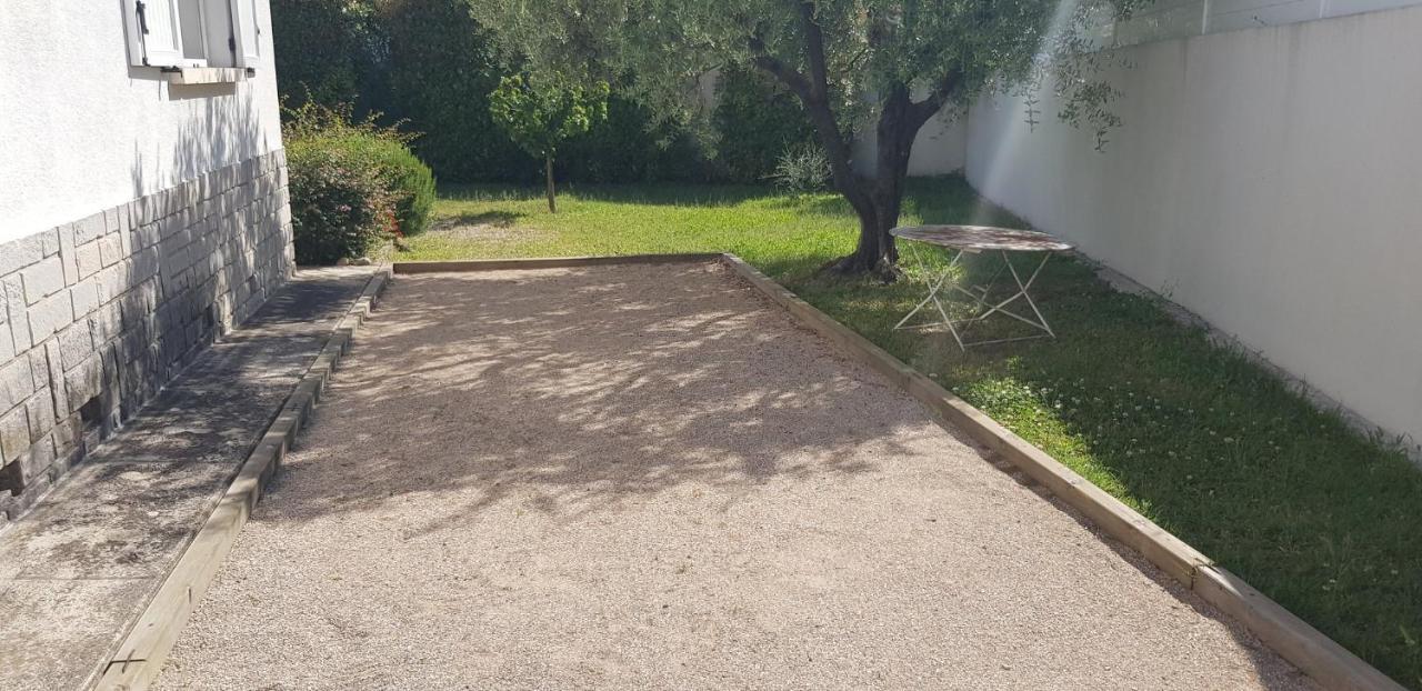 Studio Independant A La Villa Garlaban 3 Etoiles Gémenos Kültér fotó